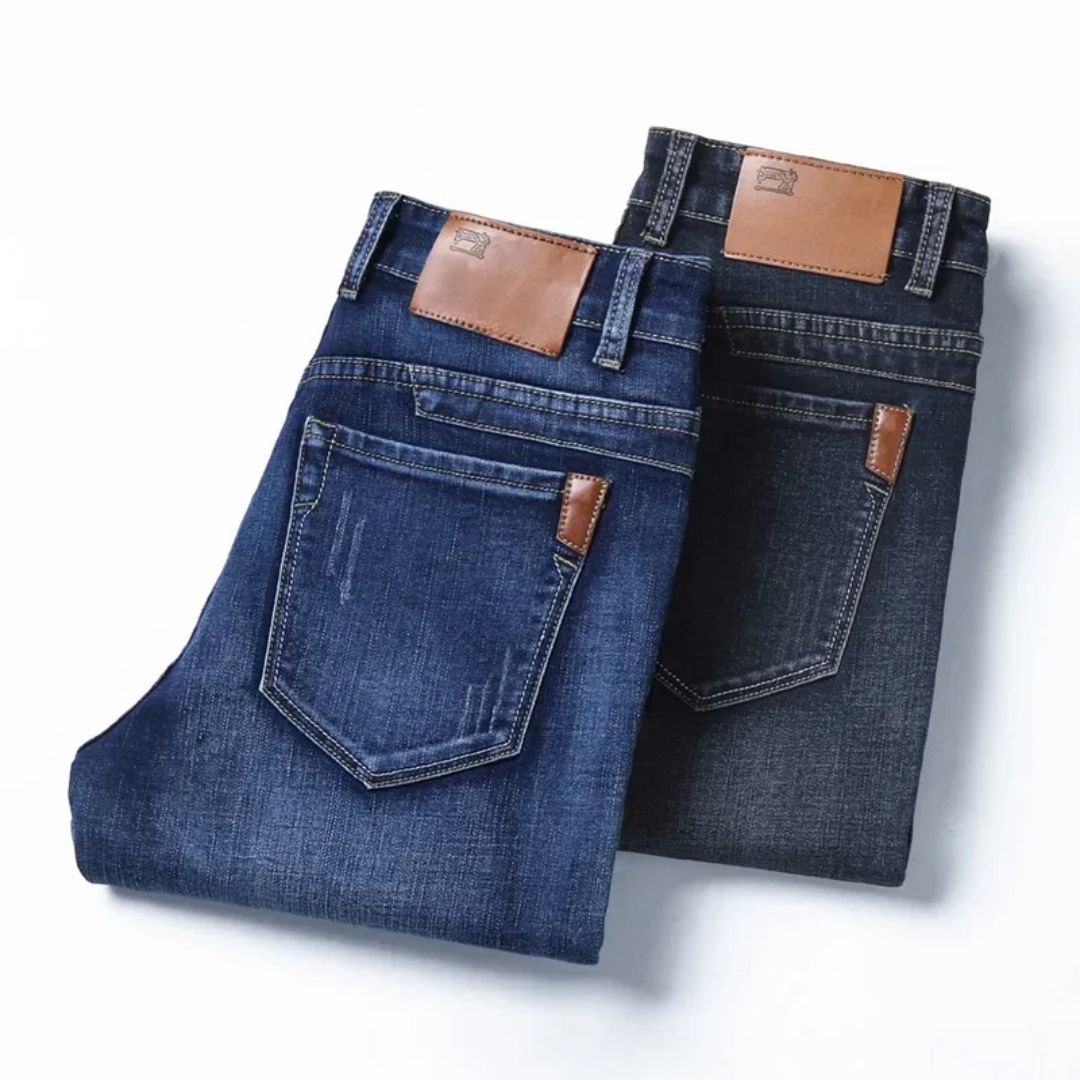 Slim Traveler Jean